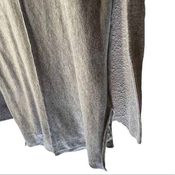 Gap Sweater - Picture 5 of 6